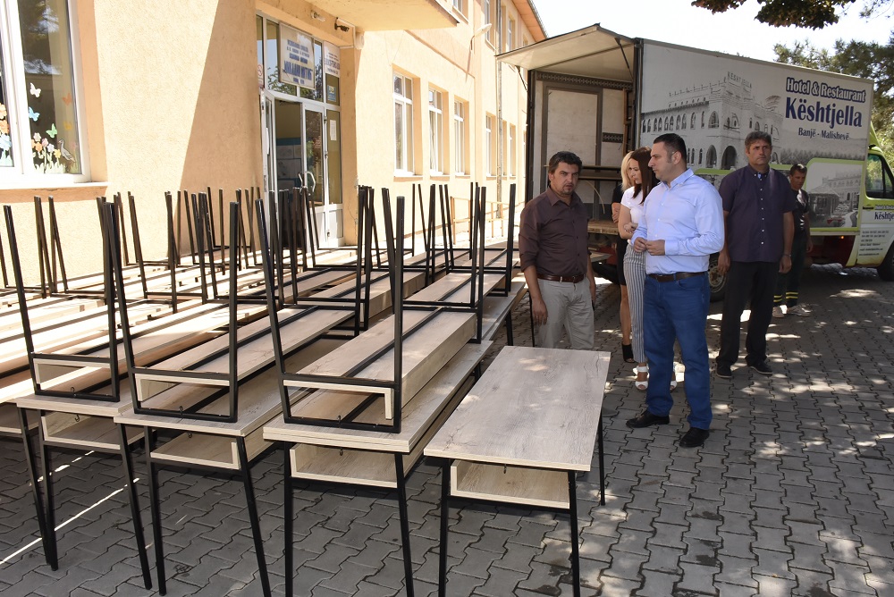 Schools get new inventory. We continue to invest in education, Popović said