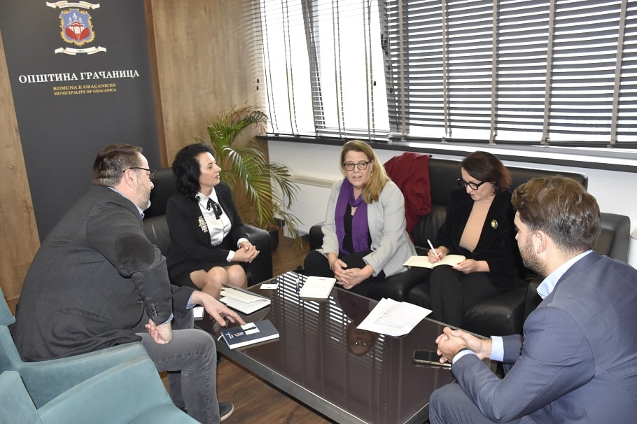 Kryetarja e Komunës Shubariq me shefen e Zyrës së Këshillit të Evropës